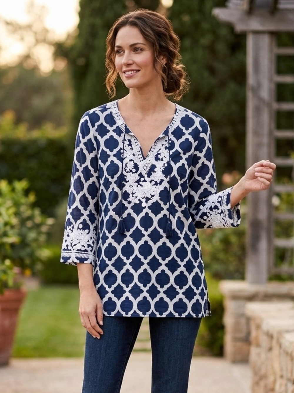 Talbots Navy White Lattice Embroidered Tunic Cotton Boho Peasant Top Size Medium